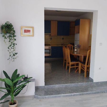 Apartments Josip Baška Voda エクステリア 写真