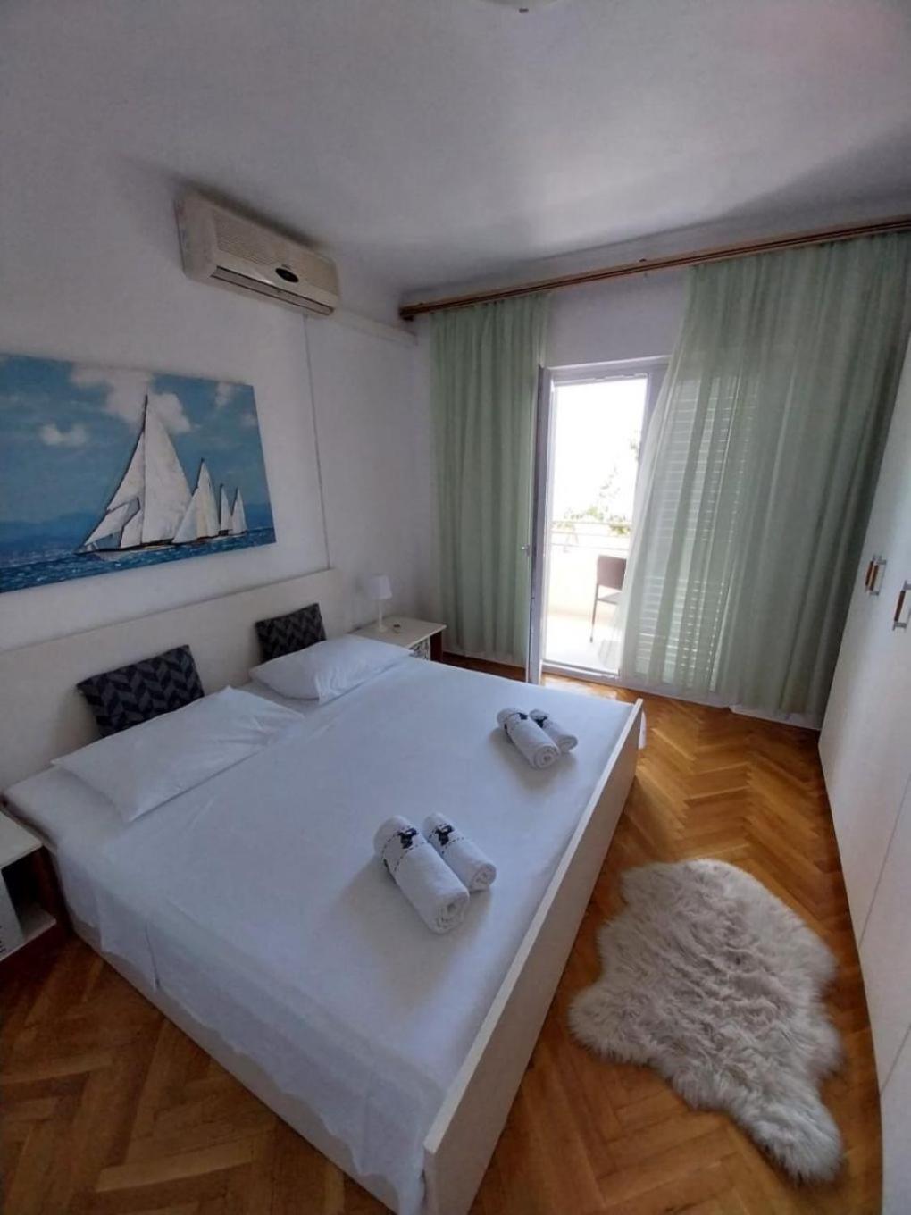 Apartments Josip Baška Voda エクステリア 写真