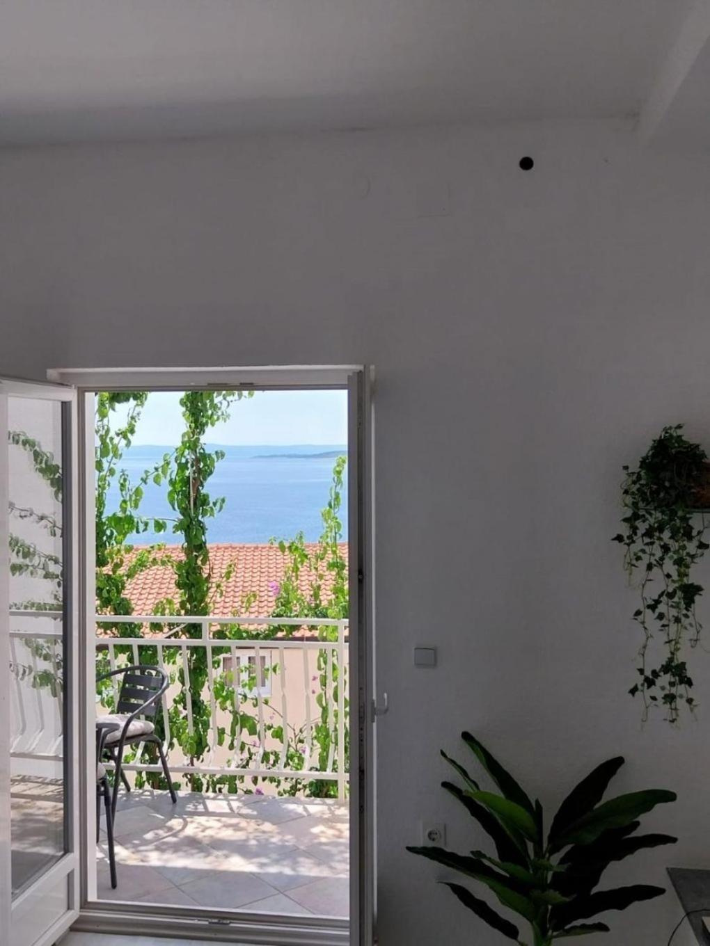 Apartments Josip Baška Voda エクステリア 写真