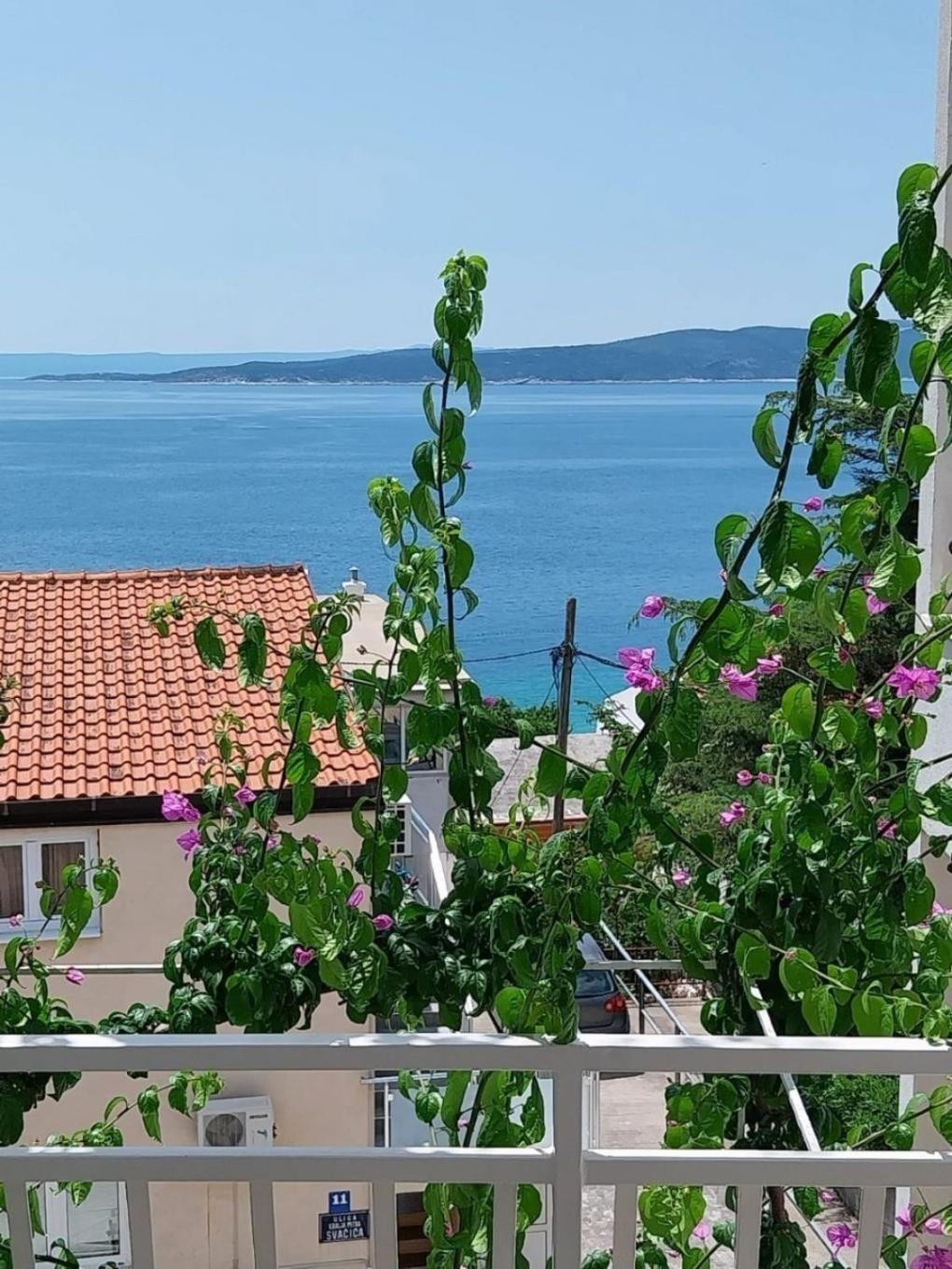 Apartments Josip Baška Voda エクステリア 写真