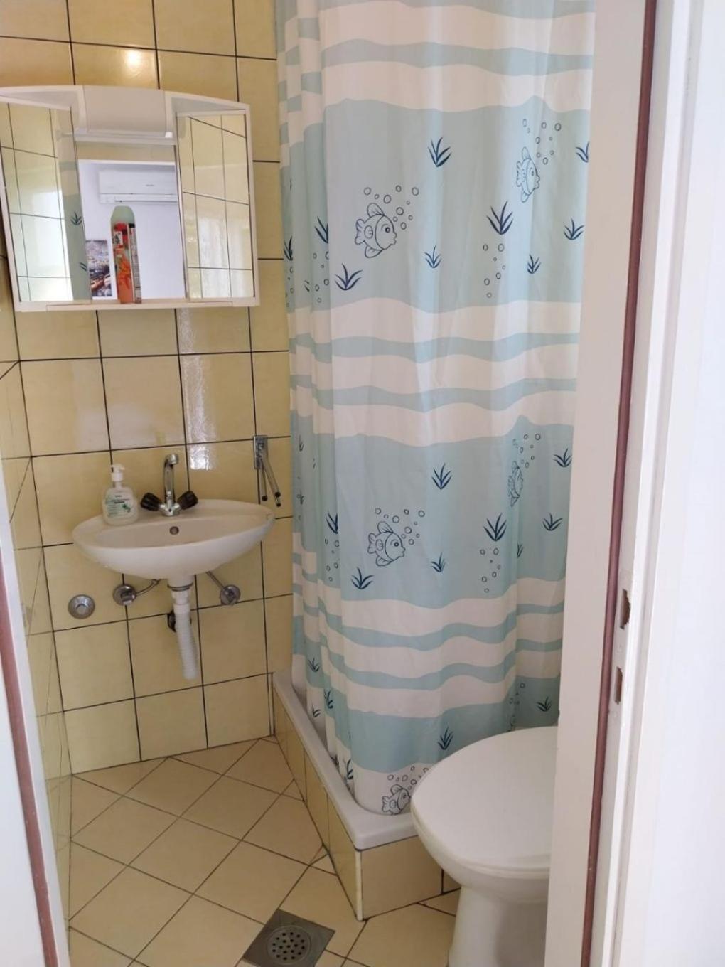 Apartments Josip Baška Voda エクステリア 写真