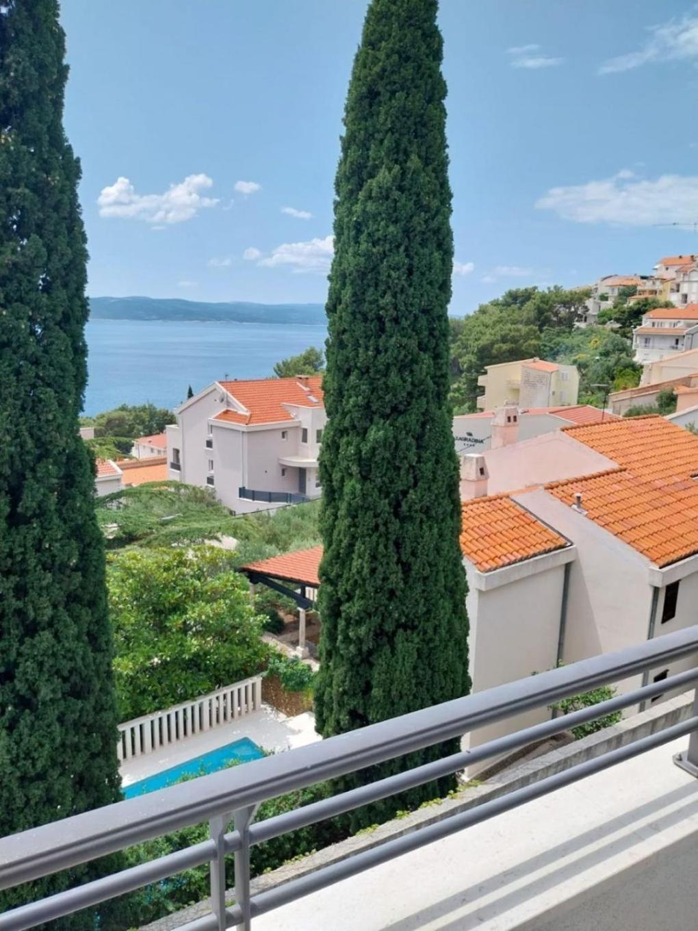 Apartments Josip Baška Voda エクステリア 写真